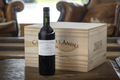 Holzkiste des Cheval des Andes 2019 Mendoza