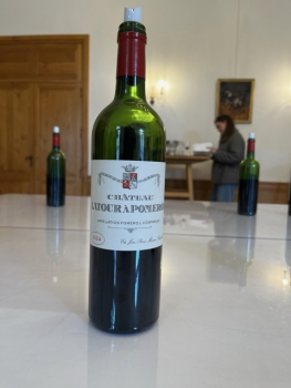 Verkostungsflasche des Latour a Pomerol 2024